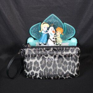 RARE, Vintage | Coach | New York Collection | designer wristlet | NEW, Excellent